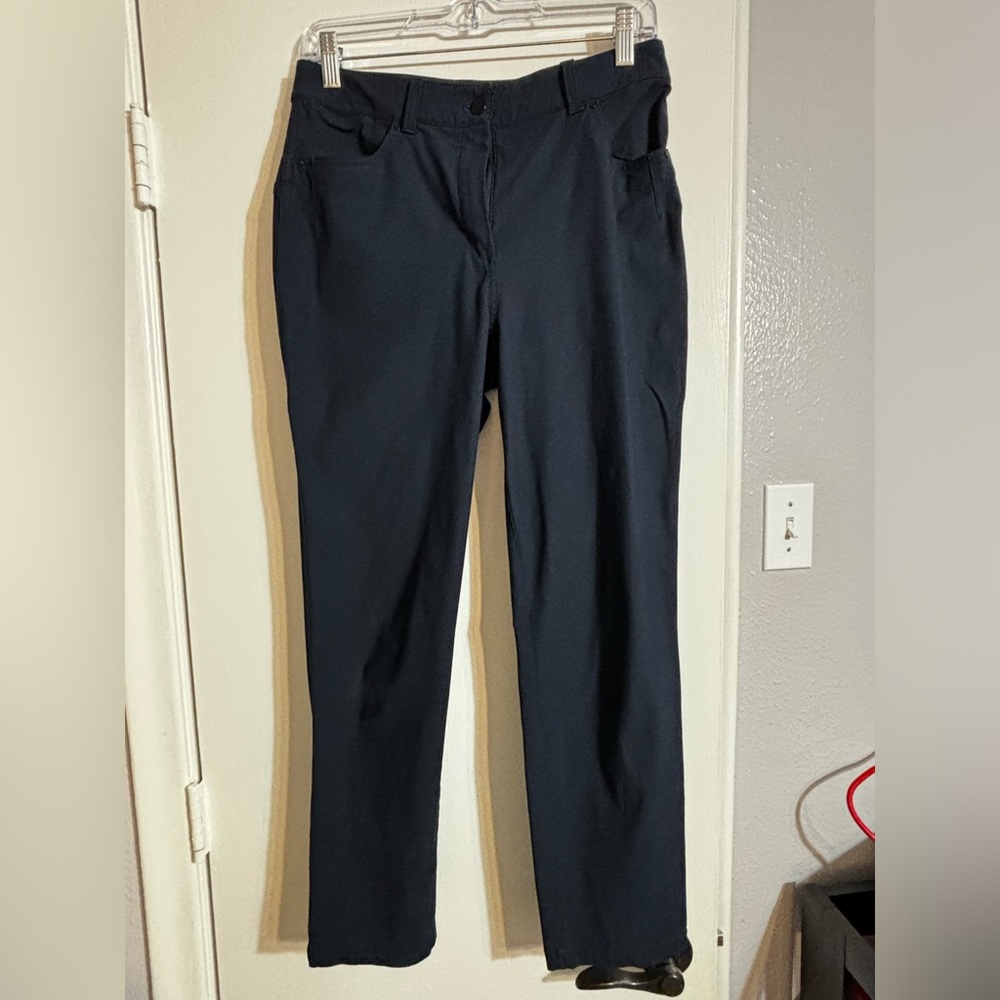 Lululemon Size 8 Pants